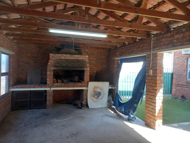 To Let commercial Property for Rent in Perseverance Industrial Eastern Cape